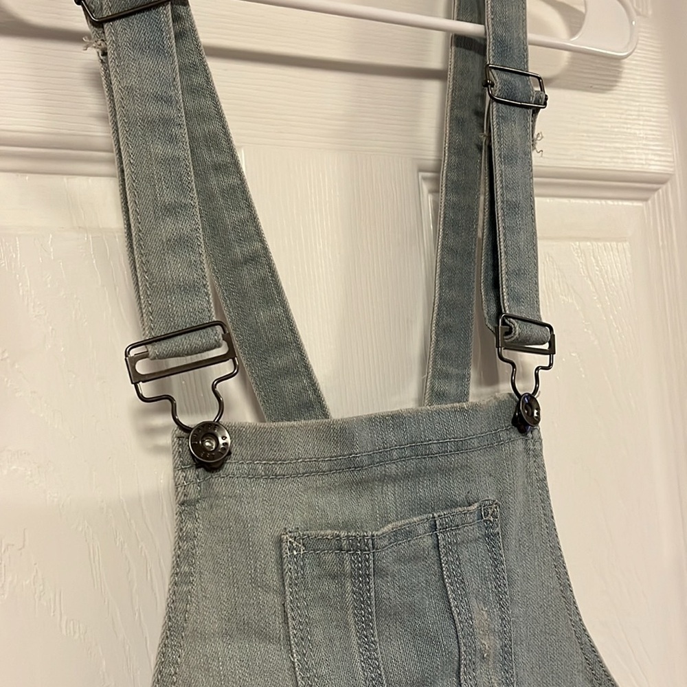 Empyre Madelyn Overall Shorts Distressed Denim - Picture 2 of 9